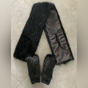Real sheared beaver fur scarf and matching mittens.
